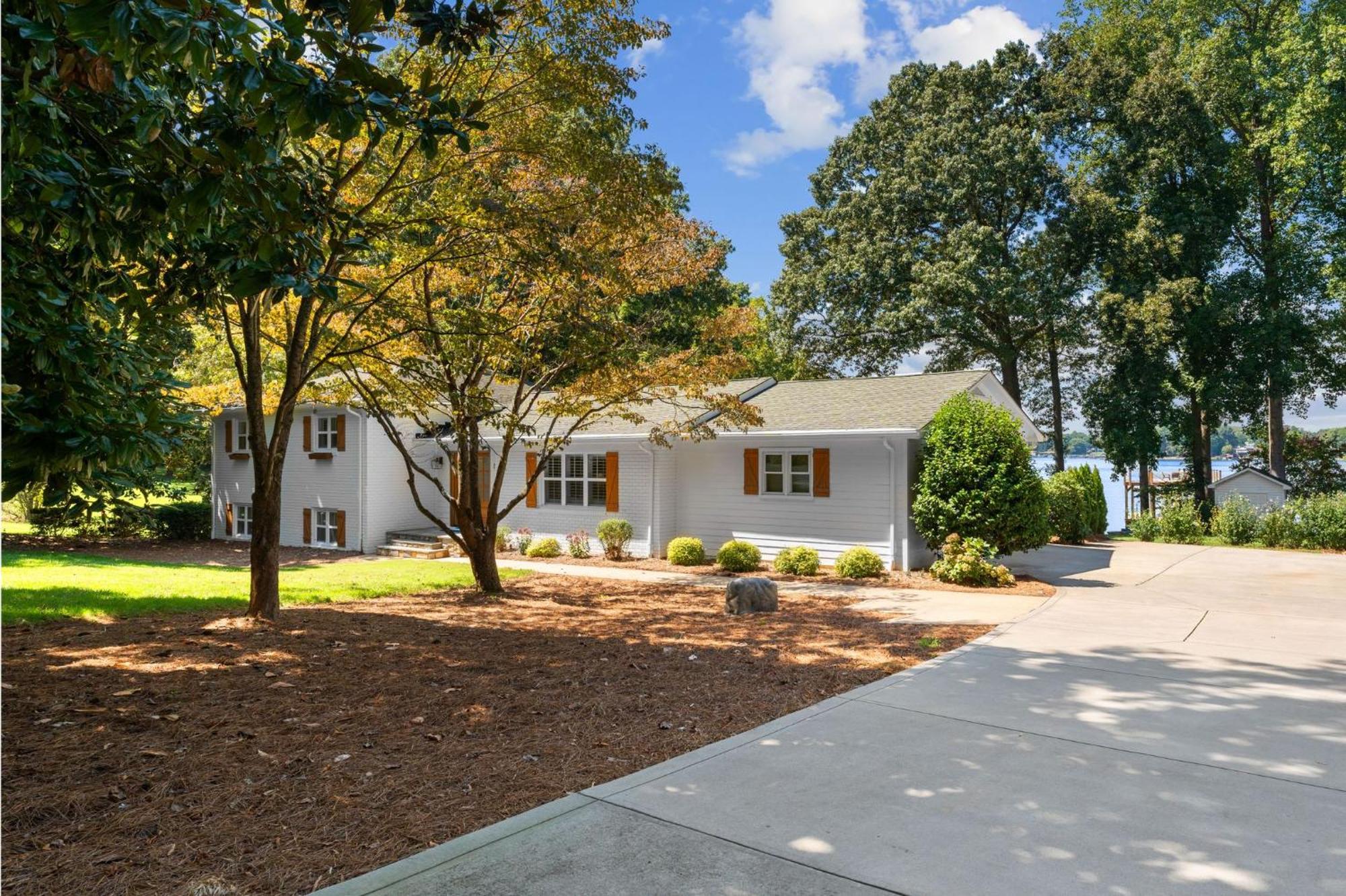 Lakefront Living Mooresville Εξωτερικό φωτογραφία