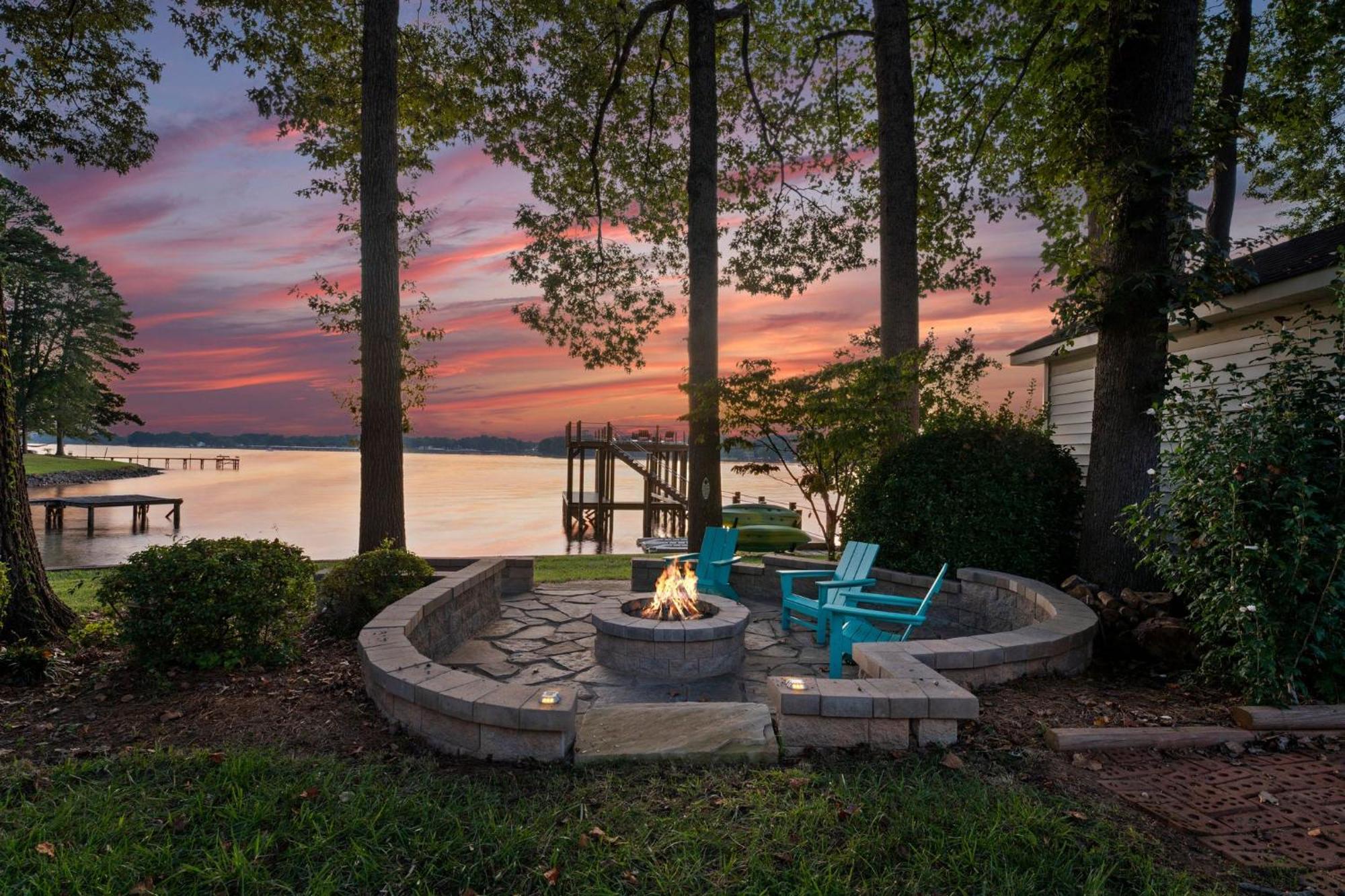 Lakefront Living Mooresville Εξωτερικό φωτογραφία
