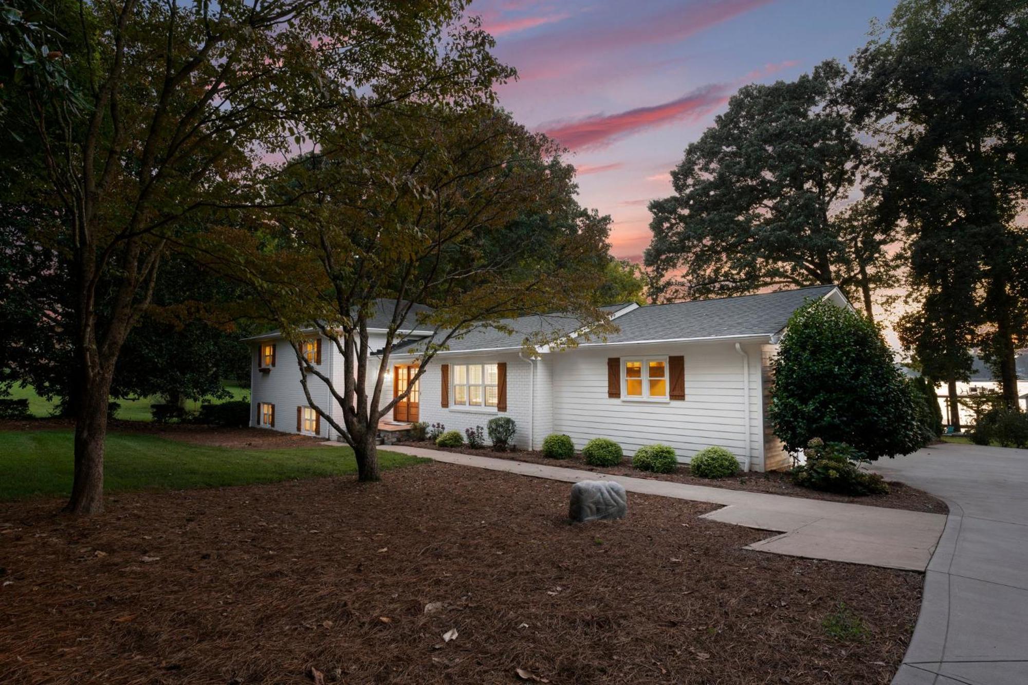 Lakefront Living Mooresville Εξωτερικό φωτογραφία